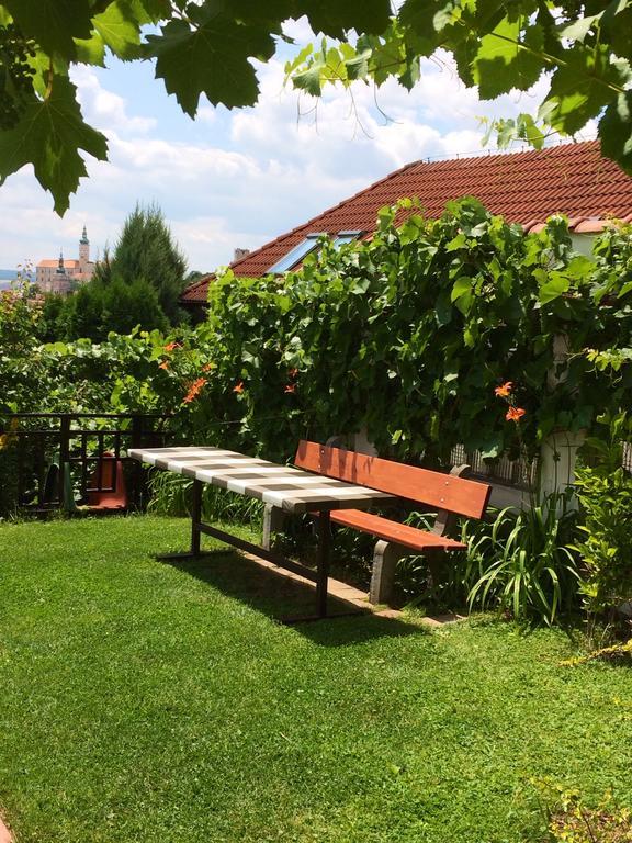 Pension Crhan Mikulov Ngoại thất bức ảnh